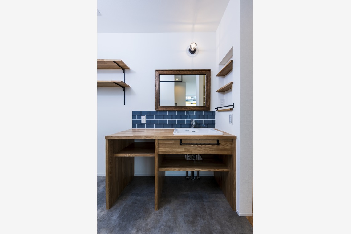 本郷直人が撮影した写真のアルバム「建築撮影」