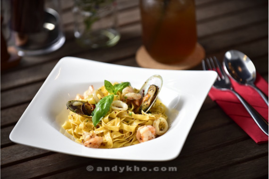 Andy Khoが撮影した「Beans & Meat Commercial Food Photography」の写真