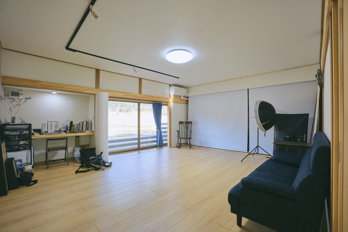 佐藤　陽亮が撮影した写真のアルバム「弊社スタジオ撮影」