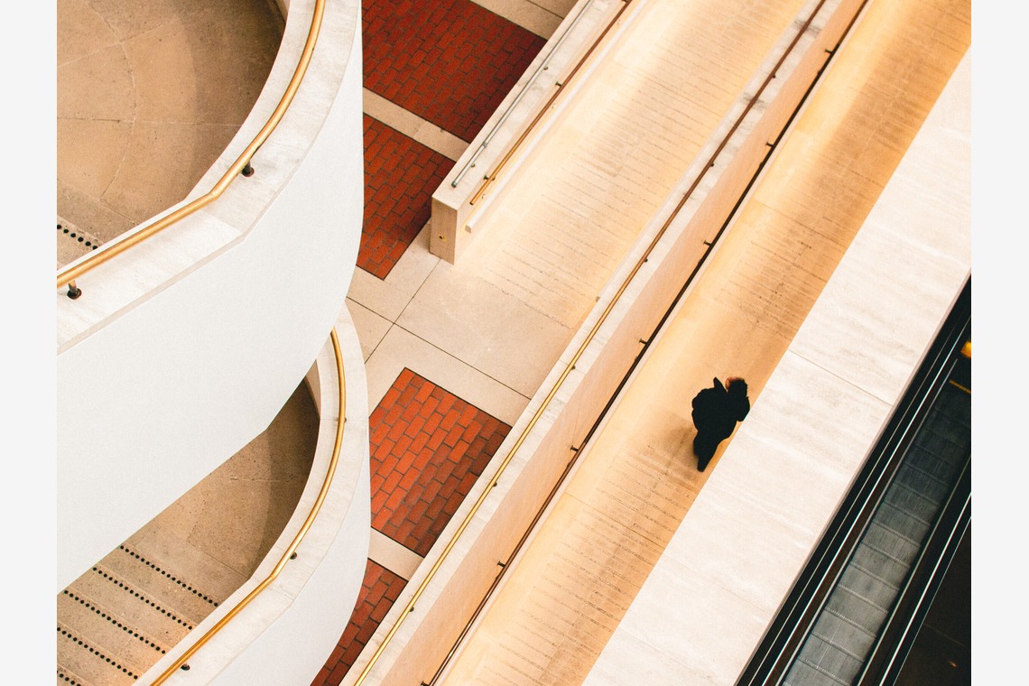 磯谷亮太が撮影した「部屋・建築・風景写真」の写真