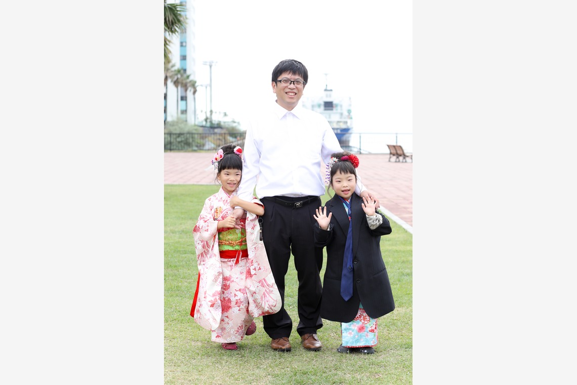 なかがわさとみが出張撮影した家族写真(キッズ,ベビーフォト)などが写った「双子ちゃん七五三＠千葉みなと」の家族写真