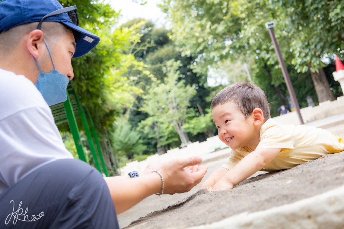 大森光太郎・K-PHOTOが出張撮影した家族写真(キッズ,ベビーフォト)などが写った「家族写真撮影」の家族写真