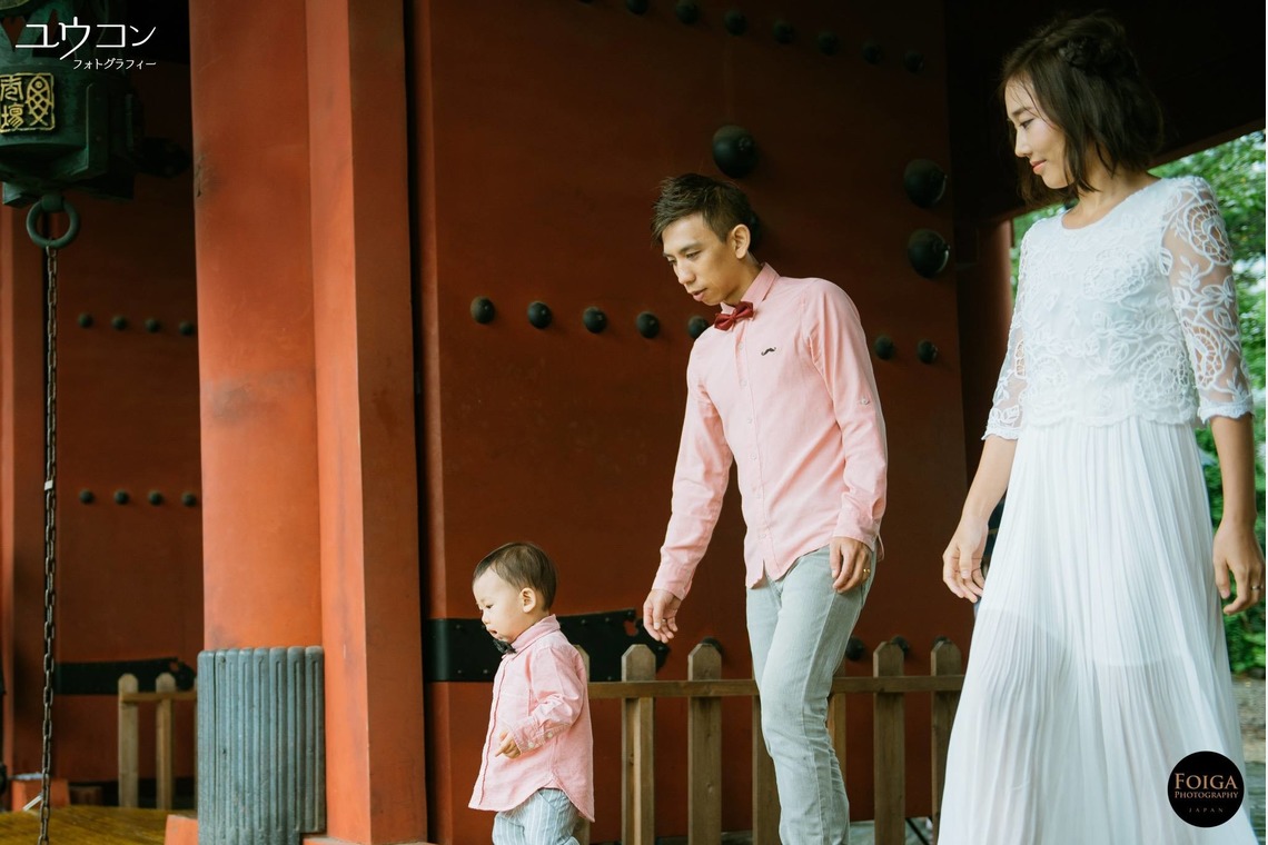 ユウコン　フォトグラフィーが出張撮影した家族写真(キッズ,ベビーフォト)などが写った「Family Photo 家族写真」の家族写真