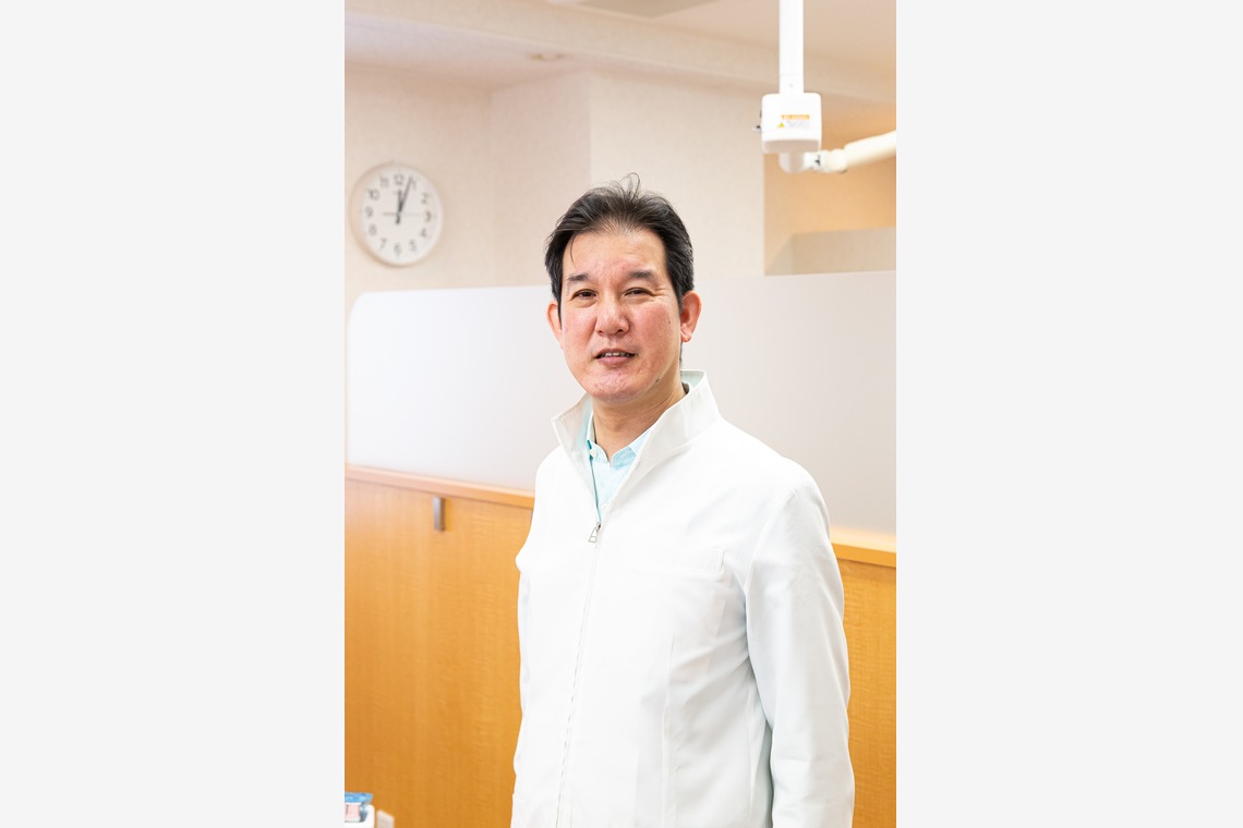 滋賀淳が撮影した写真のアルバム「プロフィール、インタビュー」