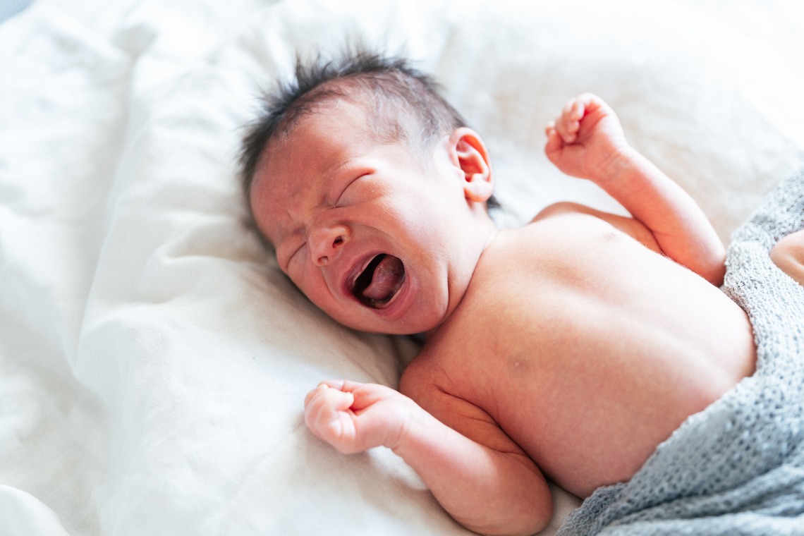 シコロハルナが撮影した「ニューボーンフォト」の写真