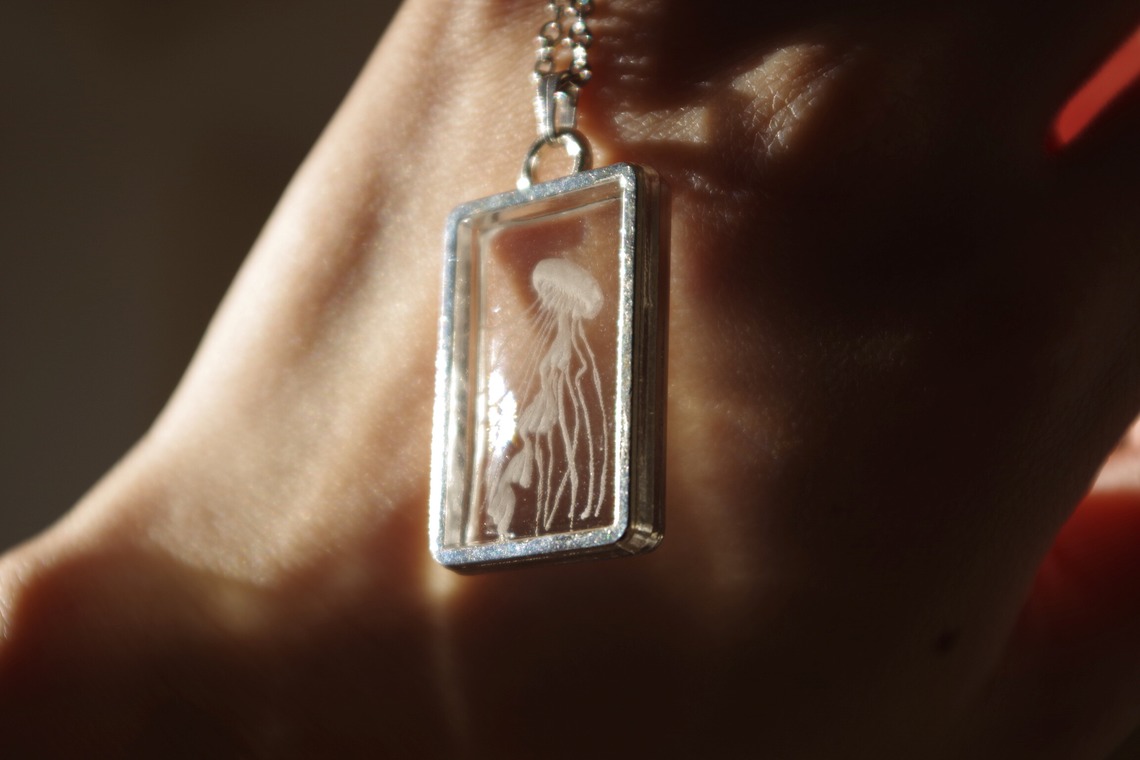 渡辺真央が撮影した「アクセサリー@自宅撮影」の写真