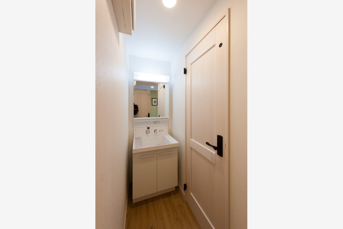 十時写真事務所が撮影した「建築、店内」の写真