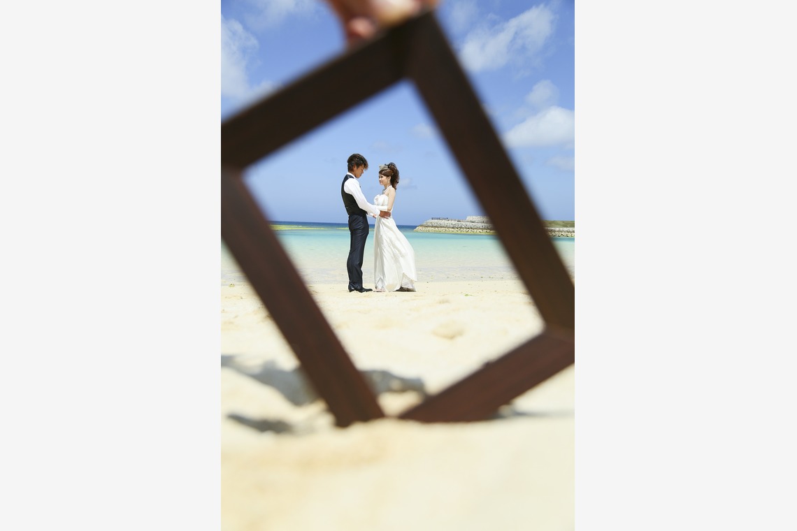 琉球幻想写真ウェディングフォト沖縄が撮影した写真のアルバム「ビーチフォトウェディング」