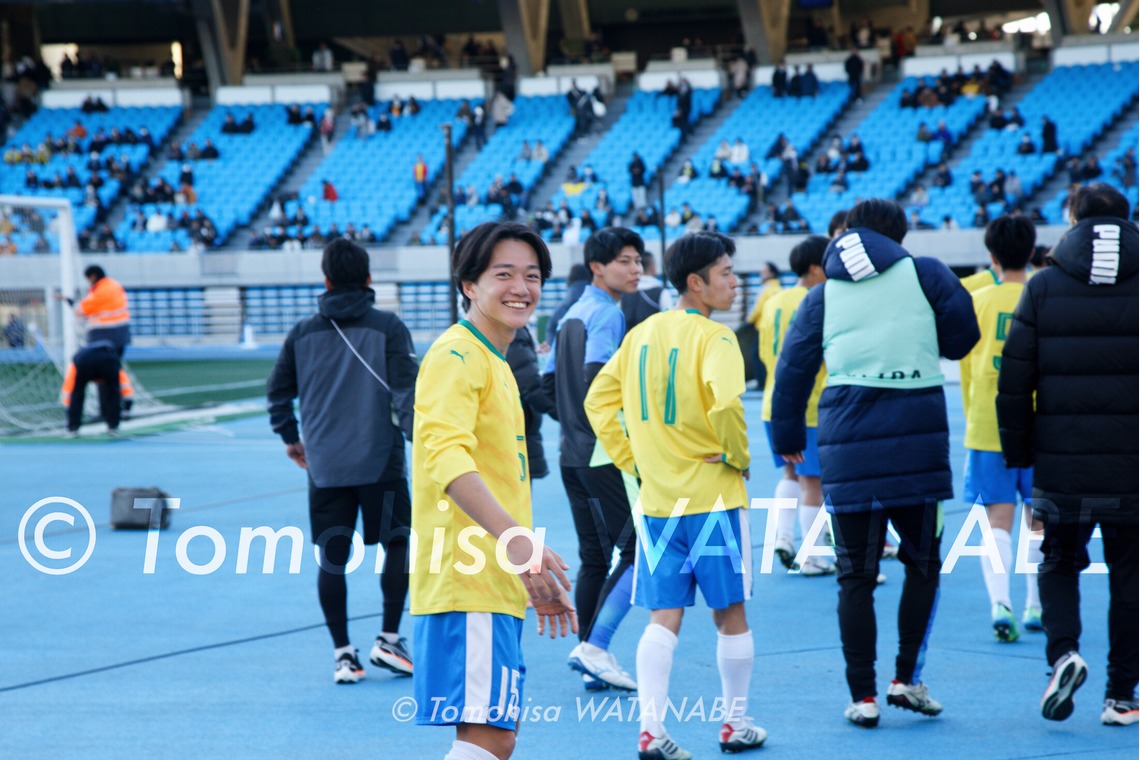 Tomohisa Watanabeが撮影した写真のアルバム「スポーツ　高校サッカー　TEIKYO Canaria Eleven」