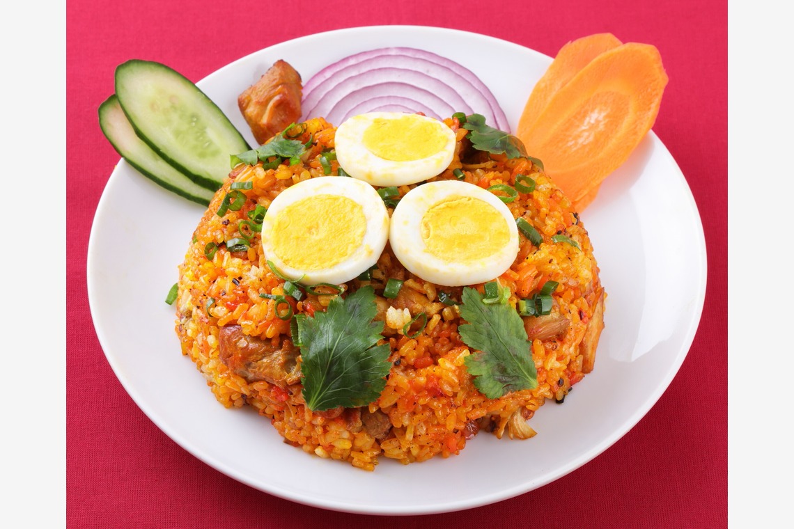 森安　照が撮影した写真のアルバム「インド料理メニュー　カレー・ビリヤニ・ナン・チーズナン・チキン・サモサ・ビリヤニ」