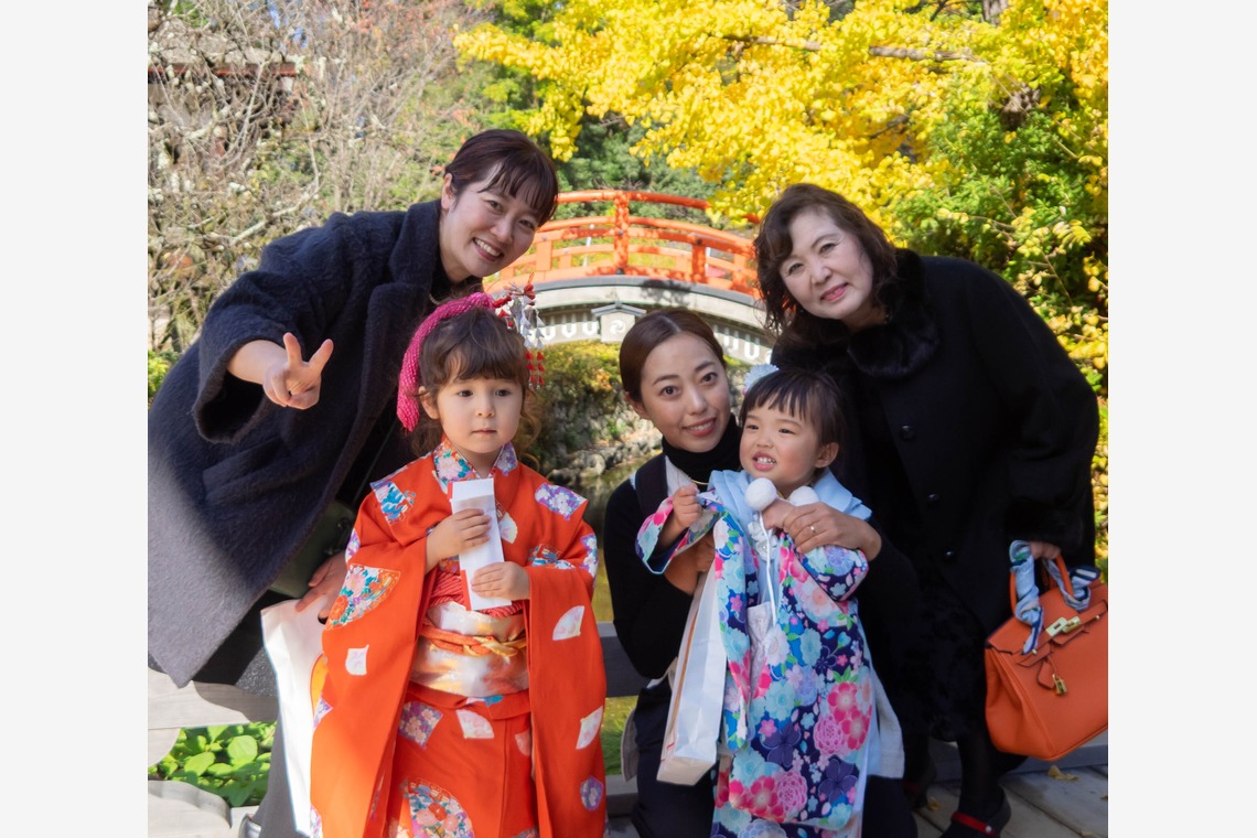 ハイナ　マテウスが出張撮影した家族写真(キッズ,ベビーフォト)などが写った「七五三」の家族写真