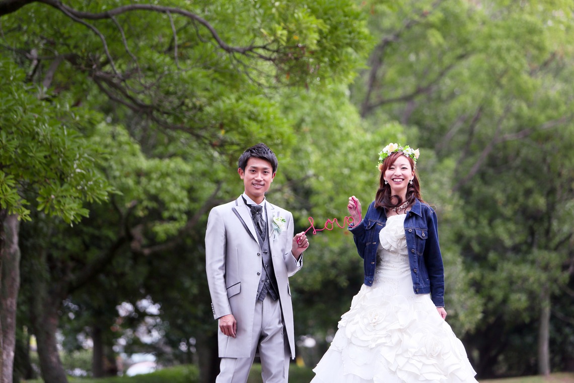 KIKIウェディングが撮影した「紅葉の広島城と公園」の写真