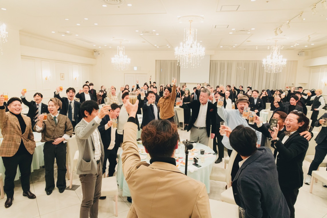 内藤駿介が撮影した写真のアルバム「企業忘年会撮影」