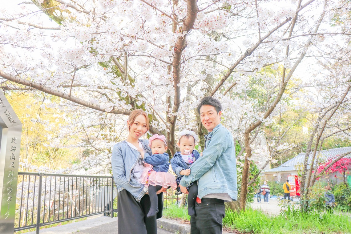 かわもとじゅんいち【Jun3photo】が出張撮影した家族写真(キッズ,ベビーフォト)などが写った「ポートレート　ペット　プロフィール」の家族写真