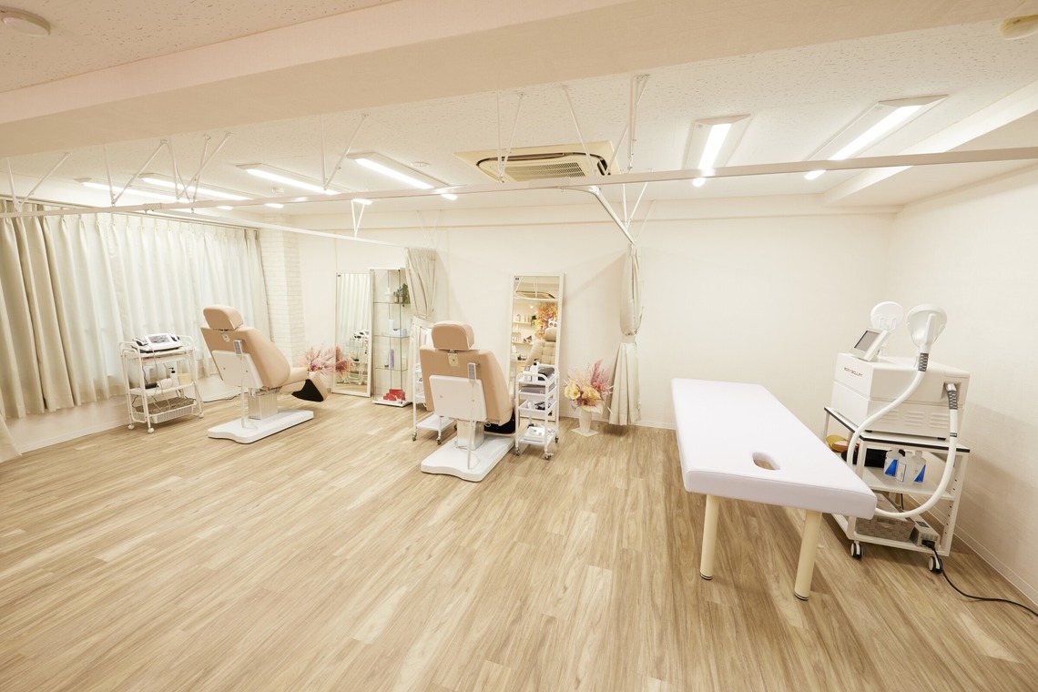 田中真光写真事務所が撮影した「内観撮影」の写真