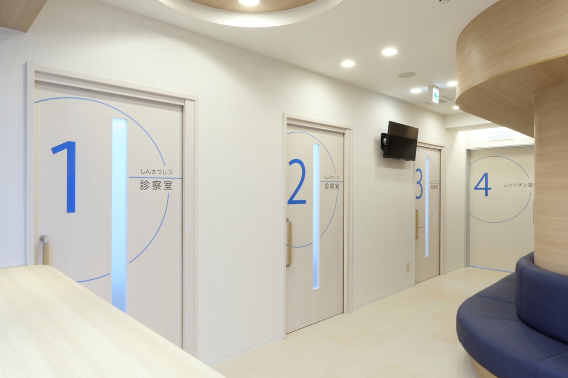 森安　照が撮影した「病院・クリニック（診察室・受付・プロフィール）」の写真