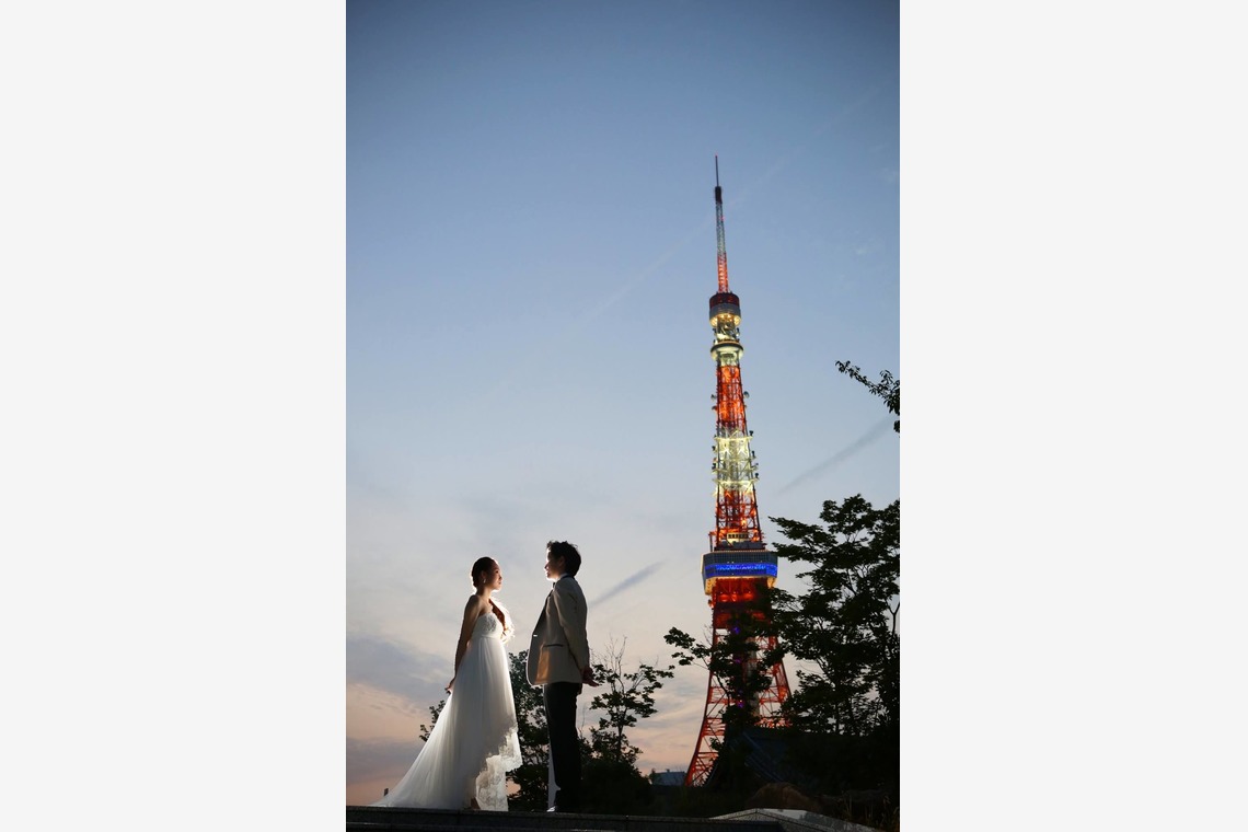 Photo of outdoor pre wedding photos taken by STUDIO AQUA