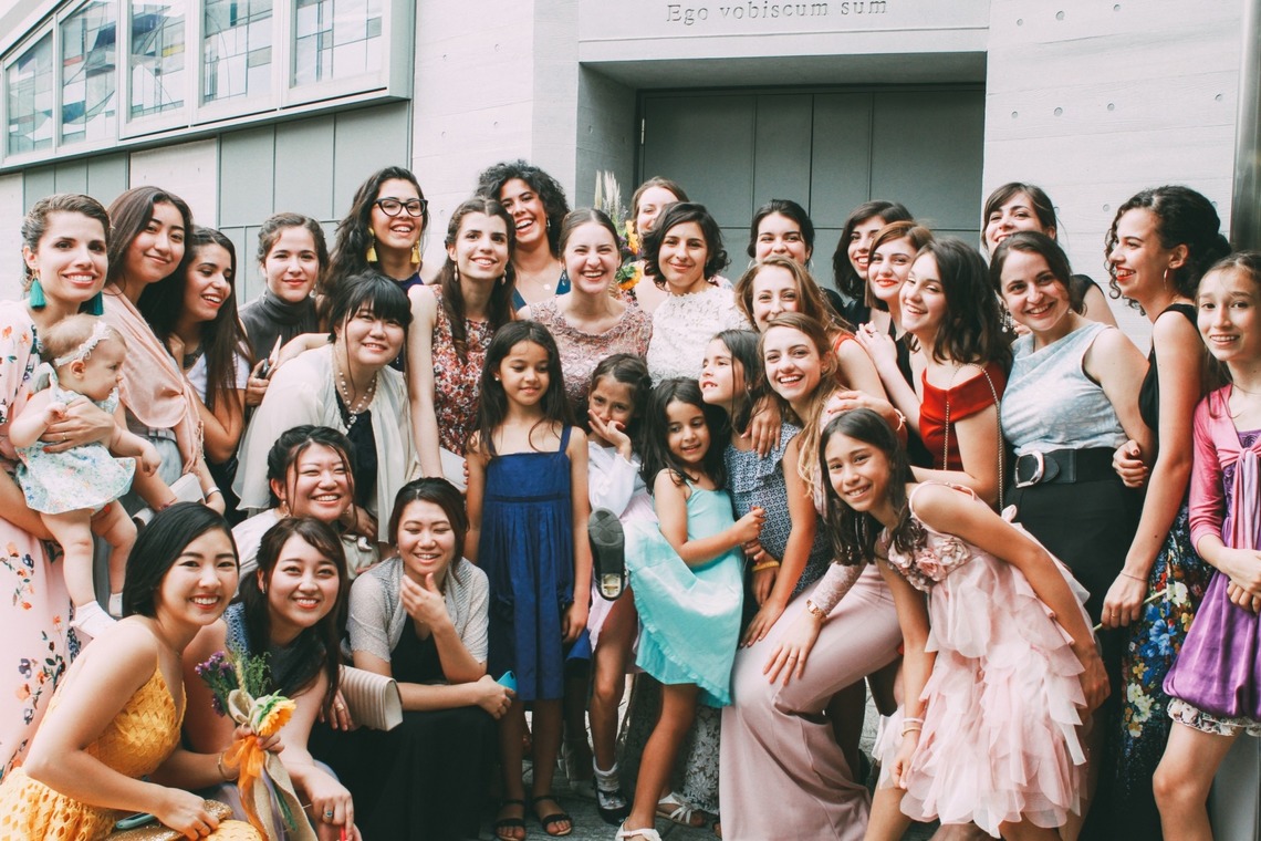 出張撮影HUG TIMEが撮影した「ウエディングフォト〜教会〜」の写真