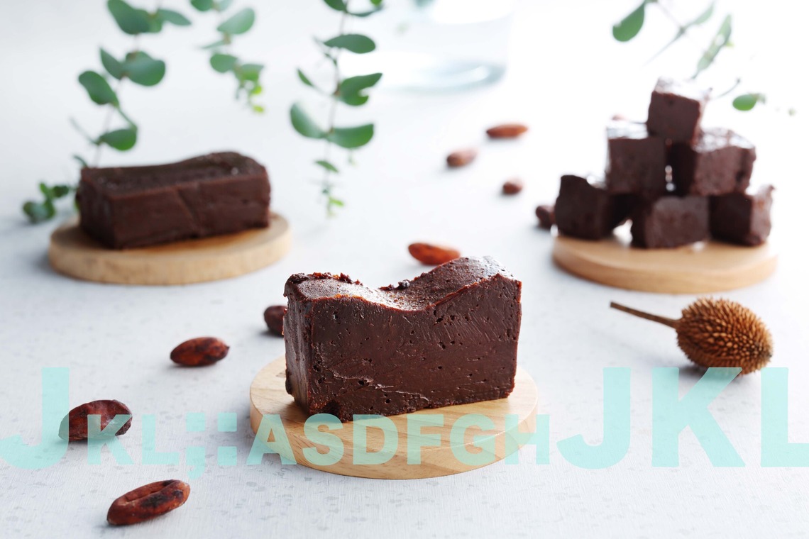 西原毅が撮影した写真のアルバム「スイーツ」