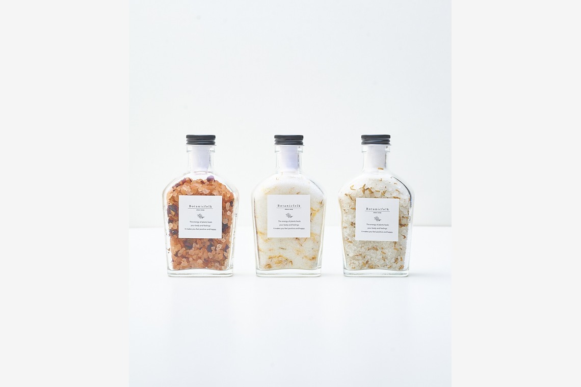 冨永豊貴が撮影した「EC用　物撮り」の写真