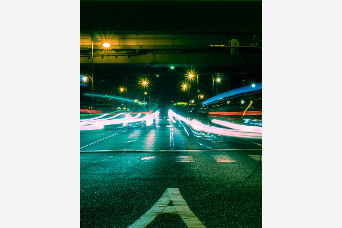 ハイナ　マテウスが撮影した写真のアルバム「陰翳礼讃」