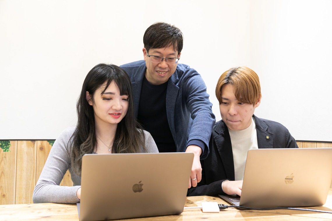 インスタントソイ合同会社　井上泰徳が撮影した「新卒・中途採用ホームページ用写真」の写真