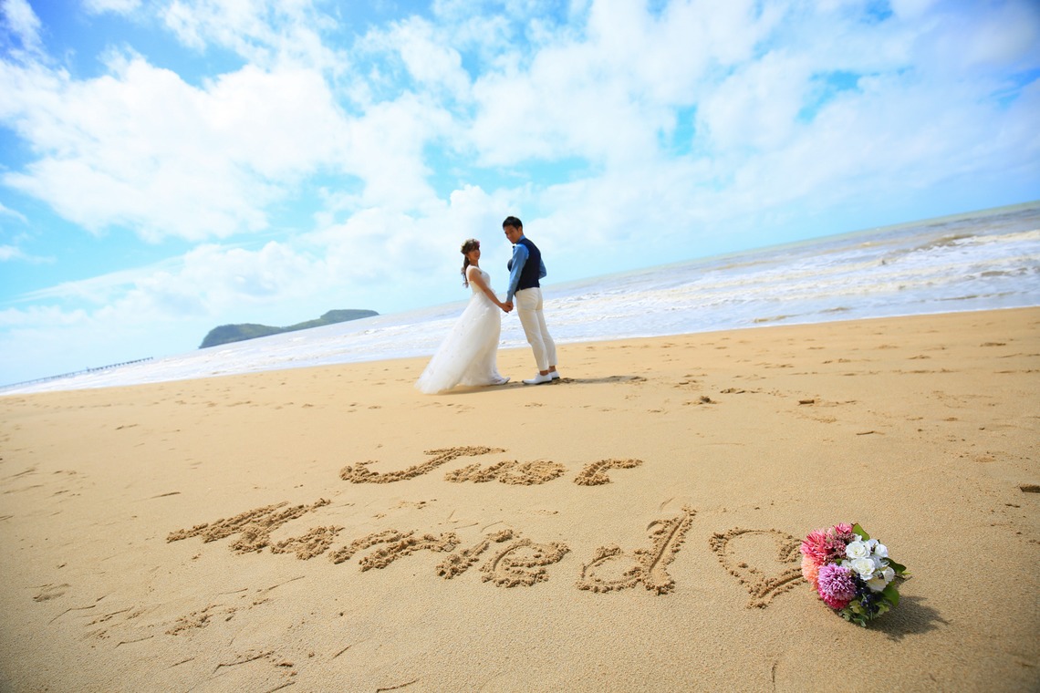 ケアンズ レンズ フォトグラフィーが撮影した「パームコーブビーチ周辺でのウェディング前撮りロケーション撮影」の写真