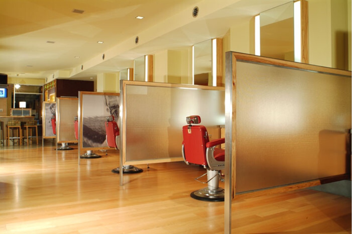 富岡敦が撮影した写真のアルバム「病院・クリニック・サロン等」