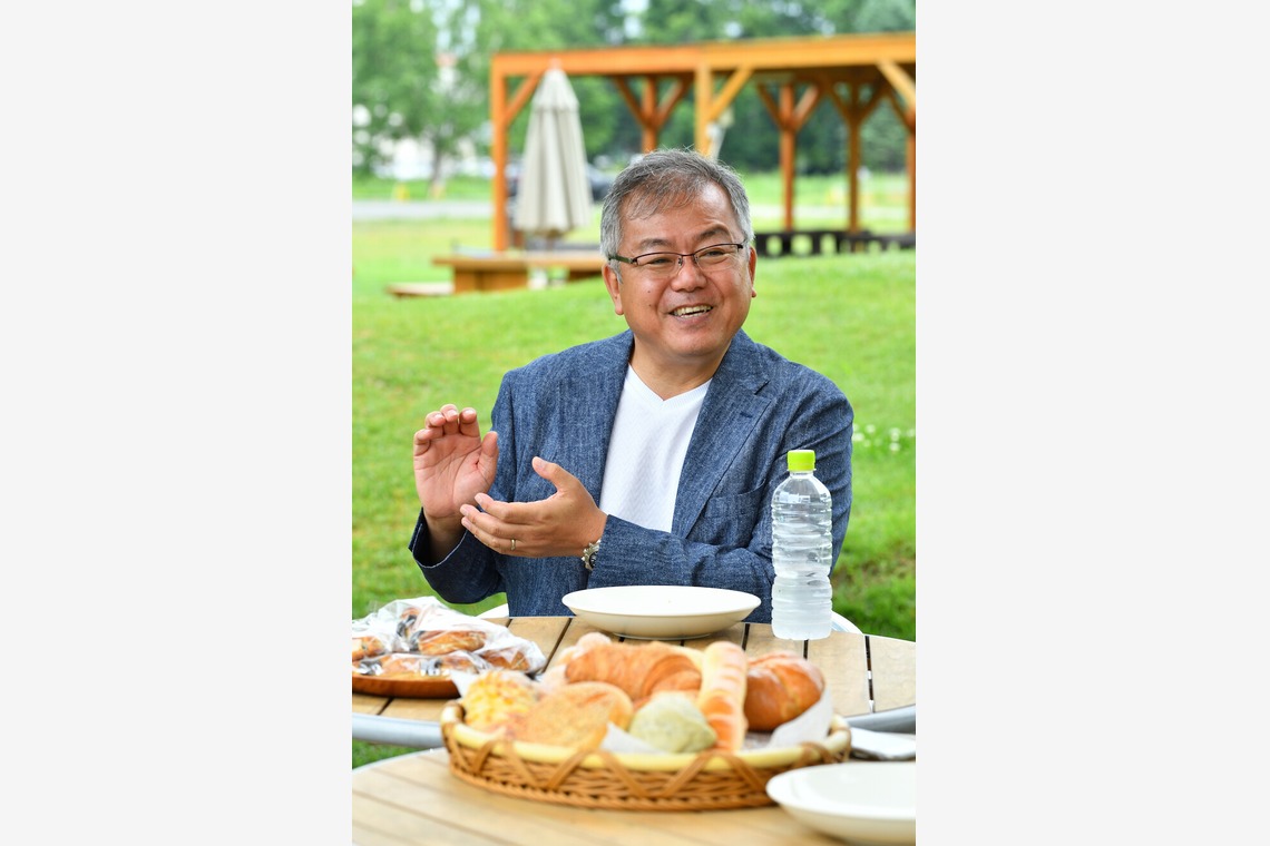 須貝フォトサービスが撮影した写真のアルバム「トークショー」