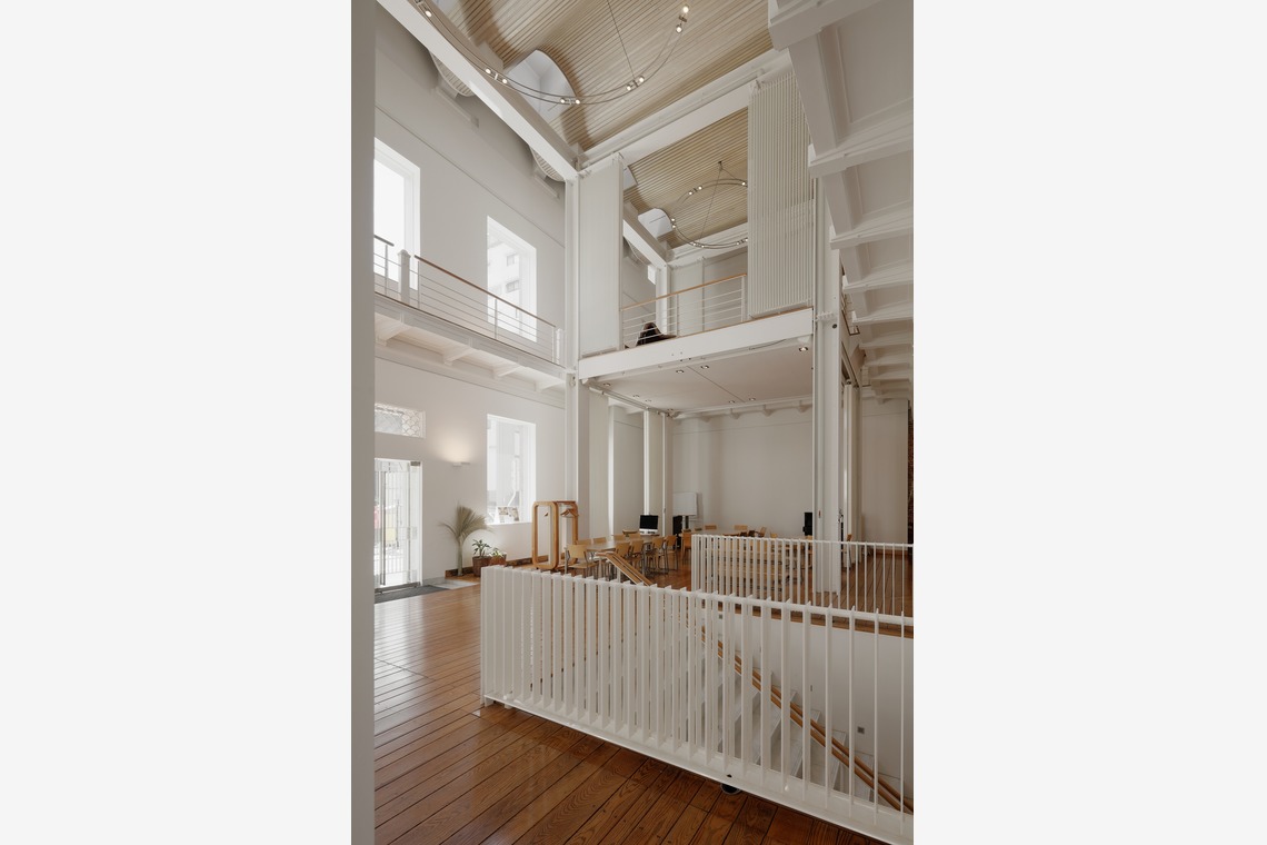 井上隆司が撮影した写真のアルバム「建築写真 熊本」