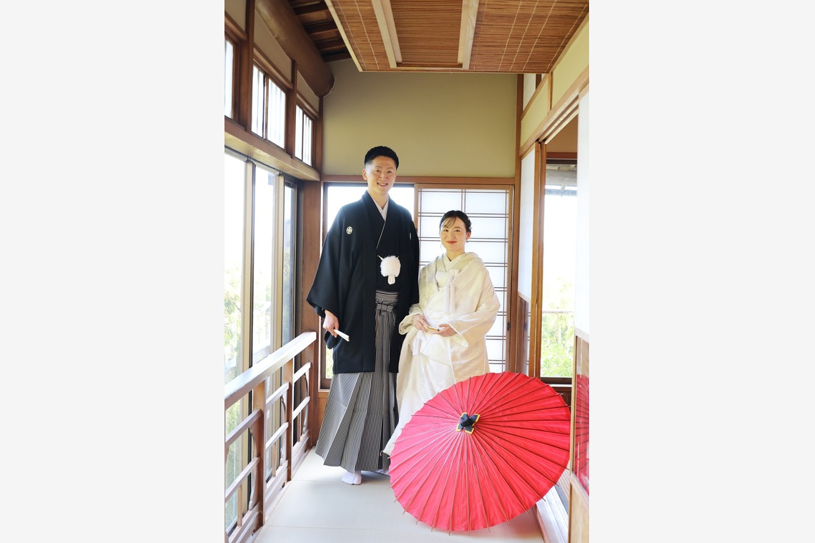 管野　利が撮影した写真のアルバム「ウエディング」