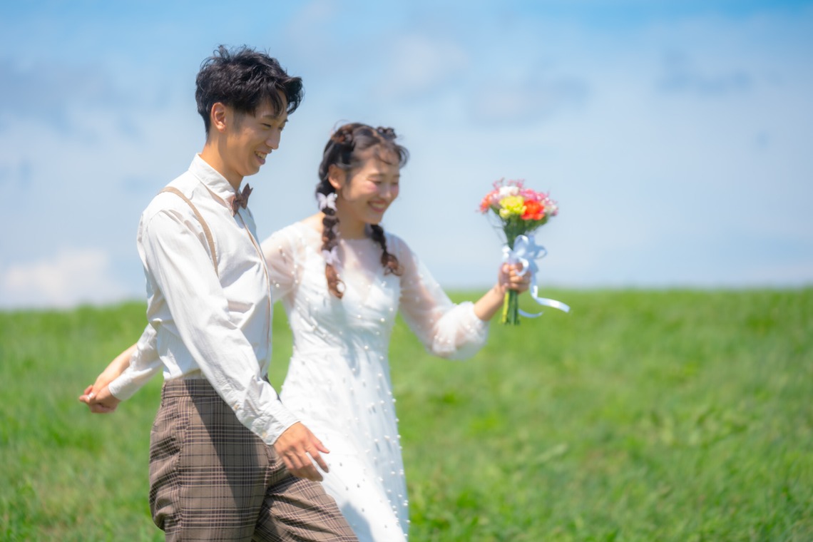 高橋佳五が撮影した写真のアルバム「前撮り撮影 ~草原~」