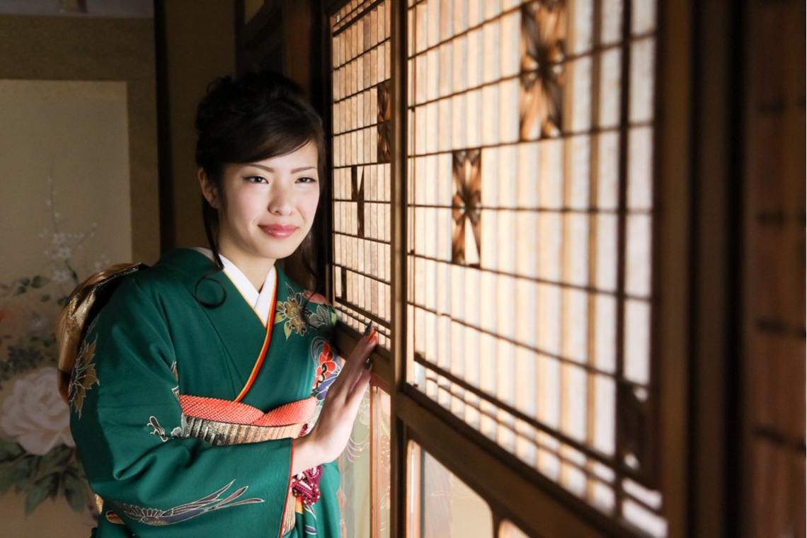 スマイルハンターが出張撮影した家族写真(キッズ,ベビーフォト)などが写った「成人式フォト」の家族写真