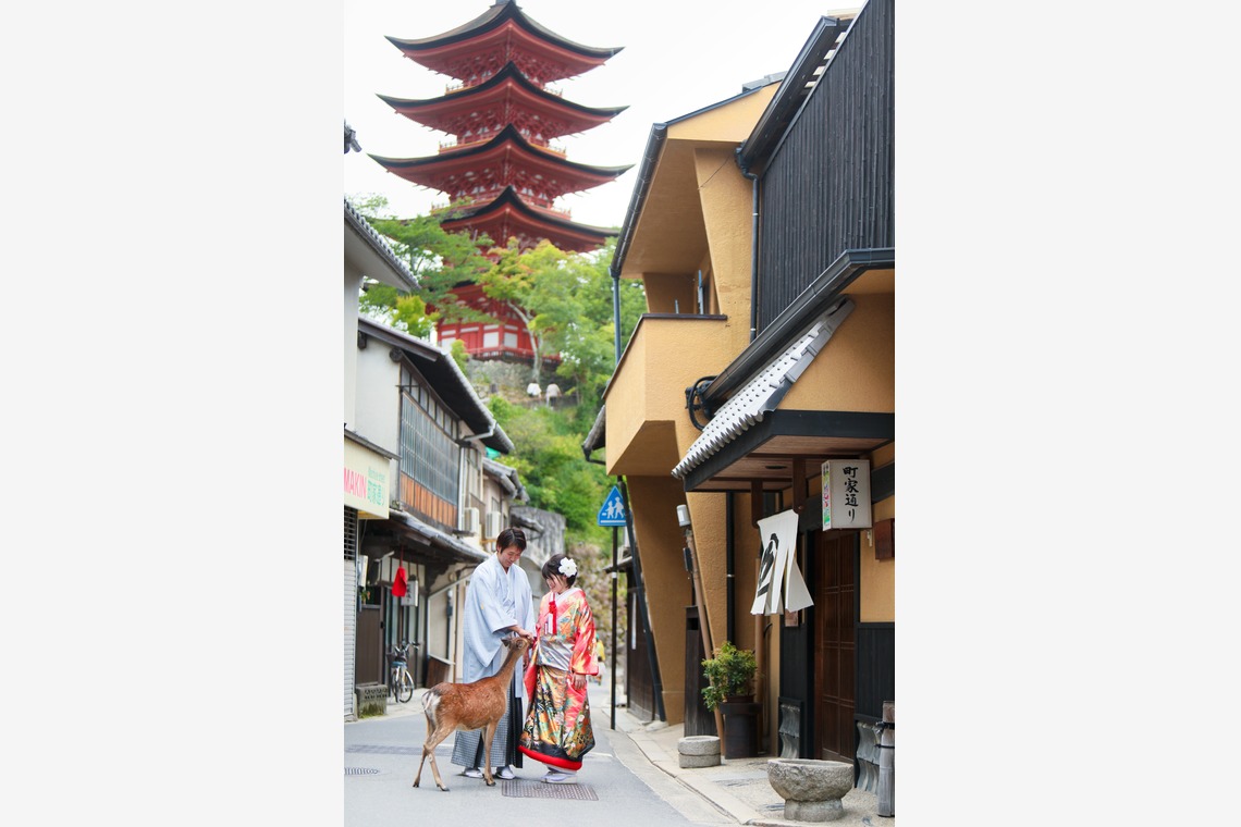 KIKIウェディングが撮影した写真のアルバム「宮島前撮り」