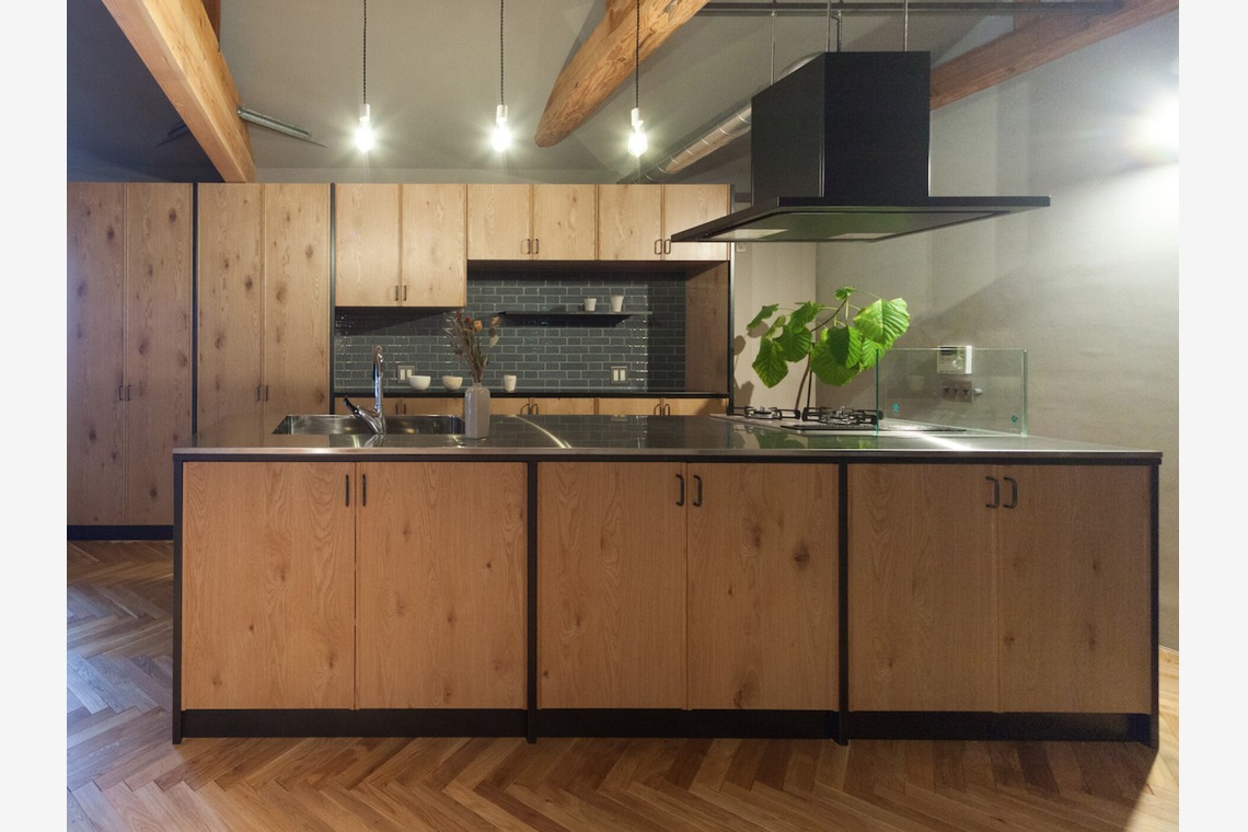 伊東昌信が撮影した「店舗　建築竣工」の写真