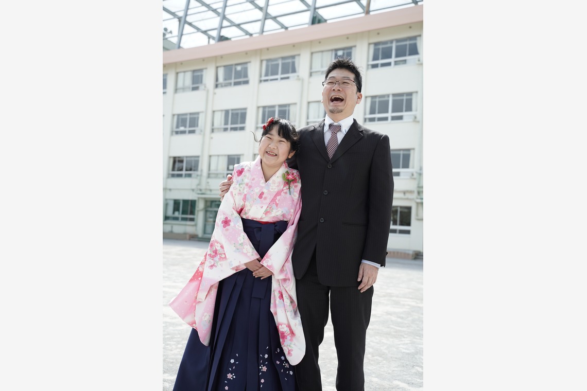 あさぎフォト　喜多紀子が撮影したニューボーンフォトのアルバム「卒業式」