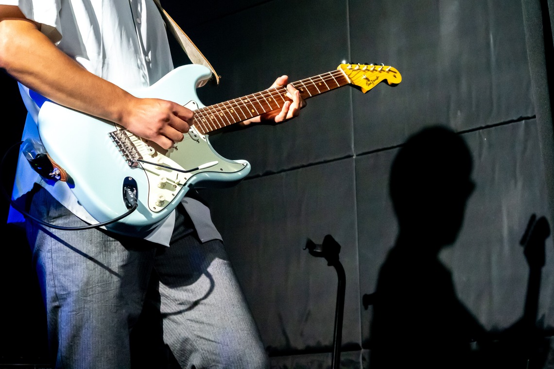 原野 英樹が撮影した「ロックバンドのライブハウス撮影 No.1」の写真