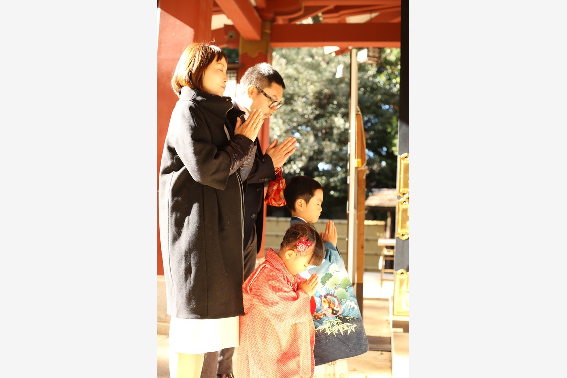 出張撮影HUG TIMEが撮影した「七五三記念撮影＠世田谷八幡宮・東京」の写真