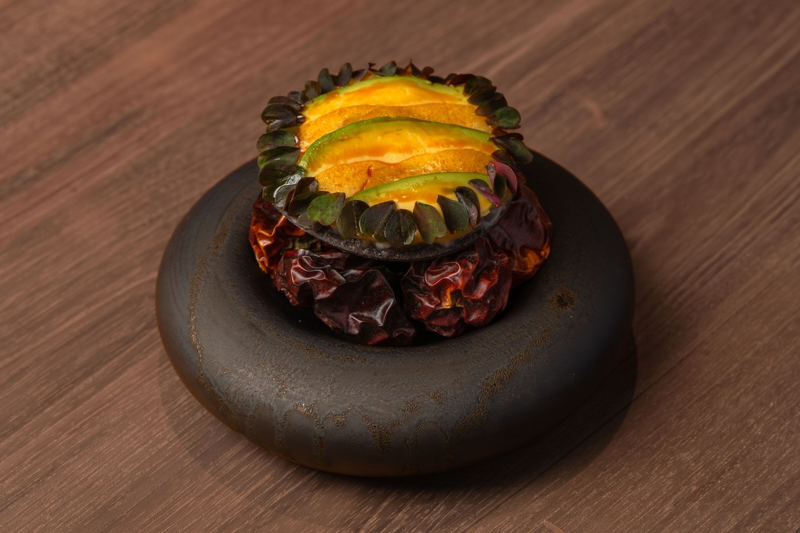 田中愛実が撮影した写真のアルバム「milpa」