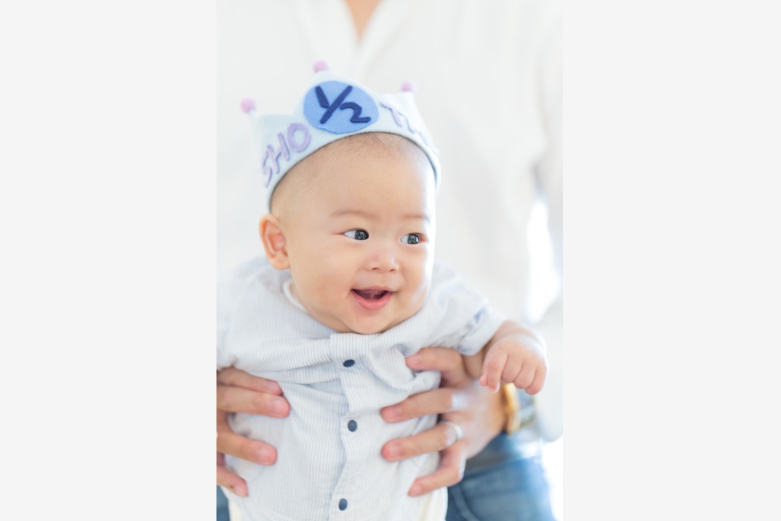 Domoto Takayukiが撮影した写真のアルバム「ハーフバースデー」