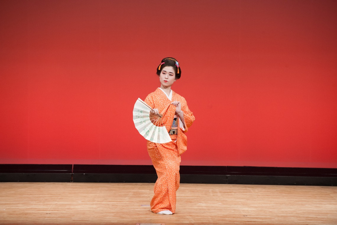 十時写真事務所が撮影した「踊り」の写真