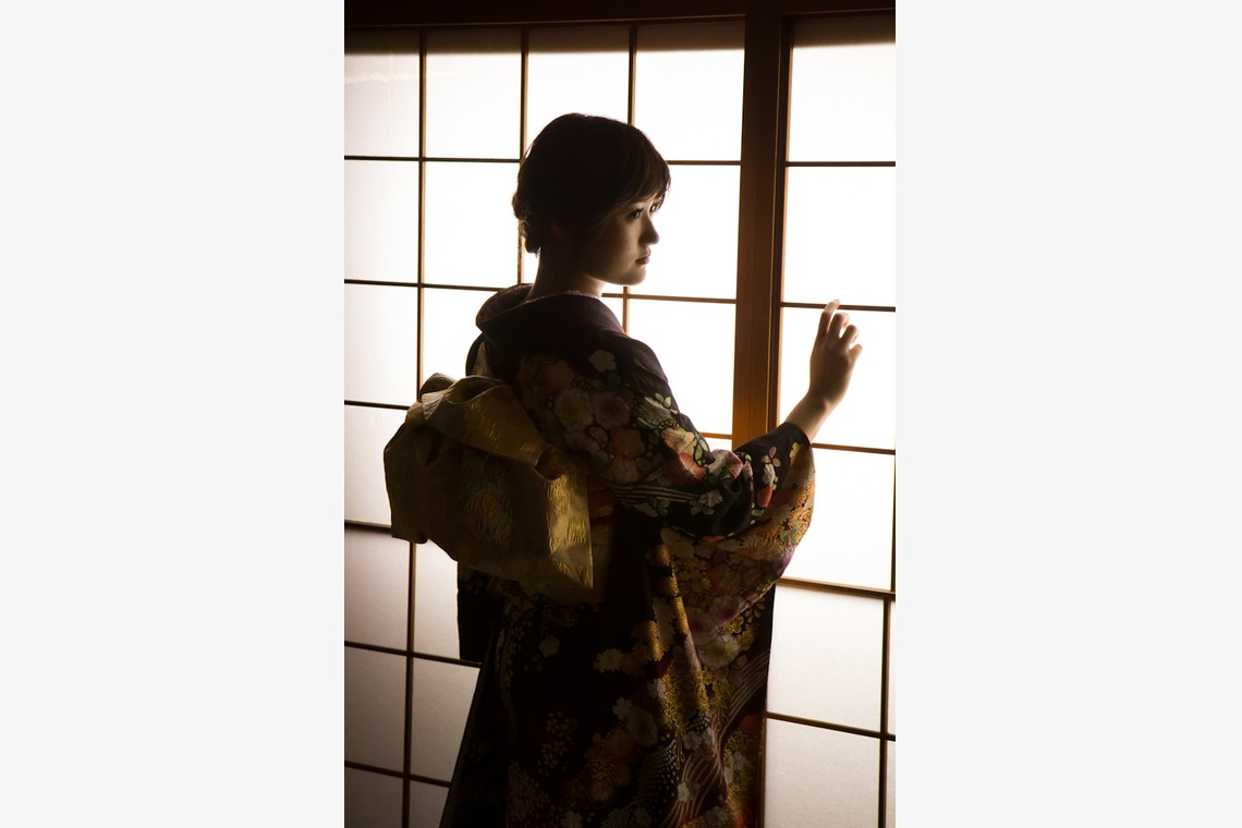 スマイルハンターが出張撮影した家族写真(キッズ,ベビーフォト)などが写った「成人式フォト」の家族写真