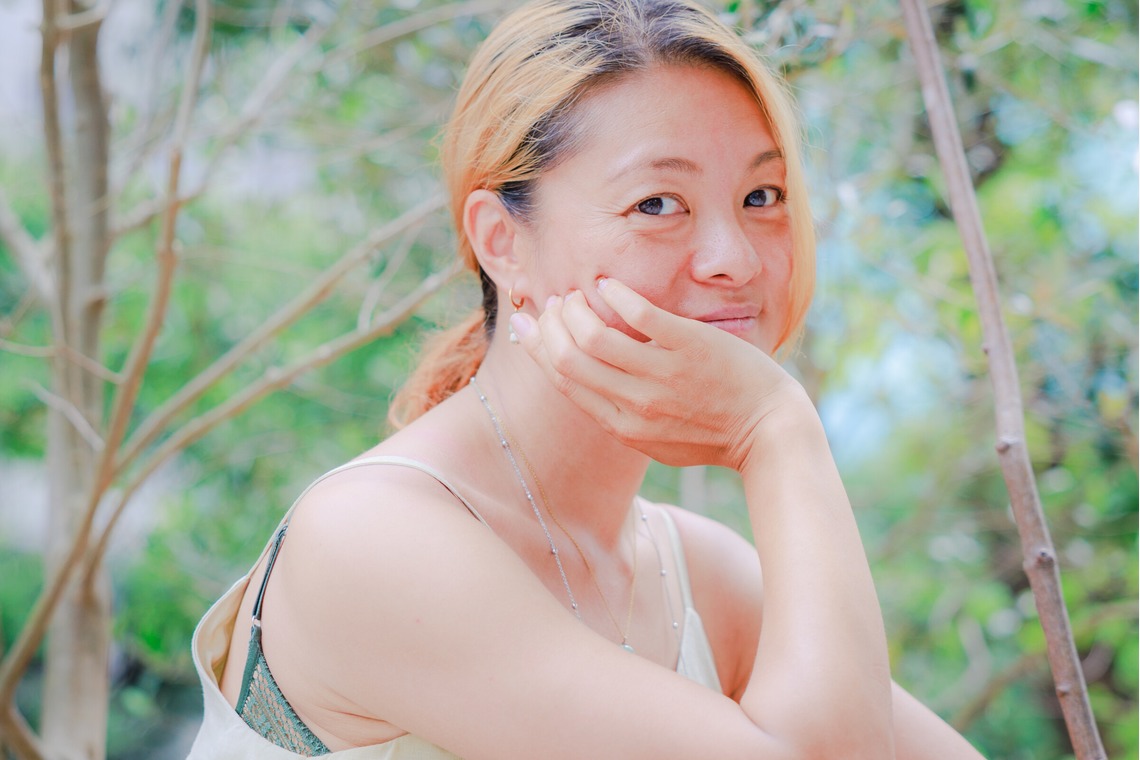 ちずカメラが撮影した「女性」の写真