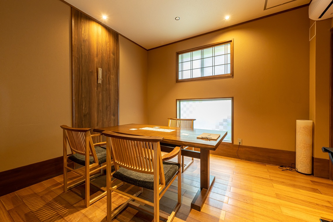 吉田佳央が撮影した「温泉旅館  社内報 特集企画撮影」の写真