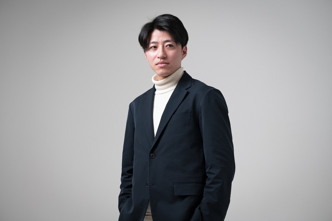 保坂　真弓が撮影した写真のアルバム「企業ホームページ用のプロフィール撮影」