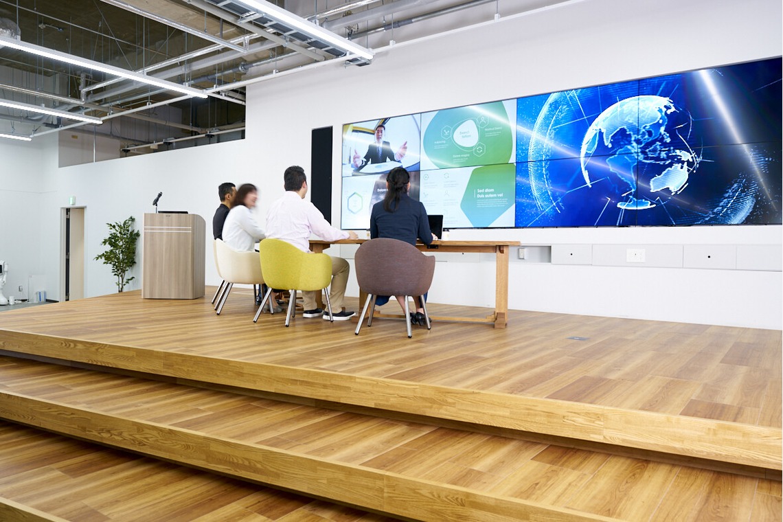 久保寺誠が撮影した写真のアルバム「竣工」