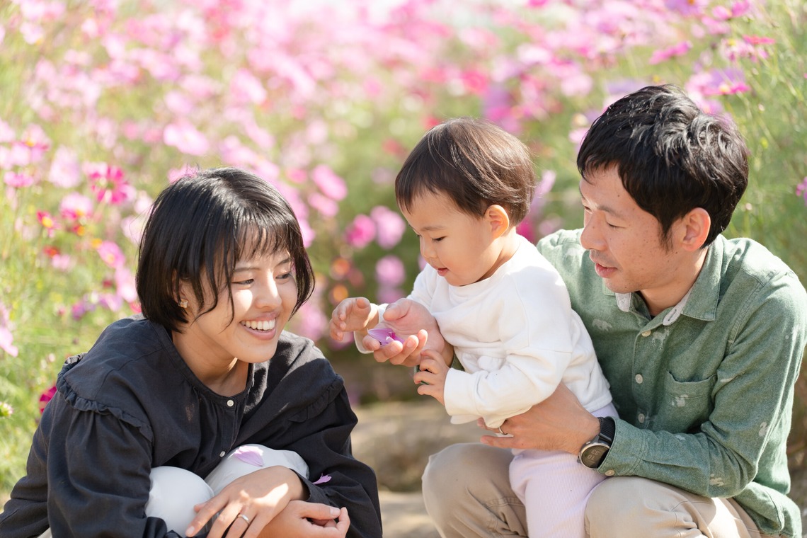 福永写真事務所が撮影した「家族写真（コスモス畑）」の写真