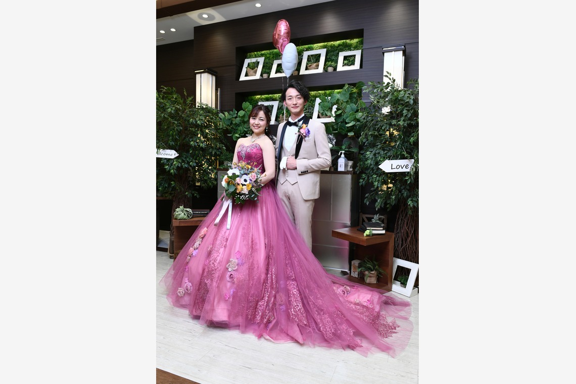 藤尾輝弘/フォトオフィスバドが撮影した写真のアルバム「和装　洋装二人写真」