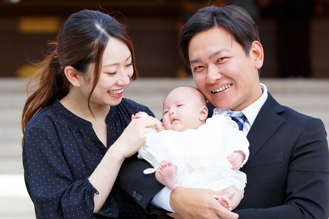 中井企画が出張撮影した家族写真(キッズ,ベビーフォト)などが写った「お宮参り」の家族写真