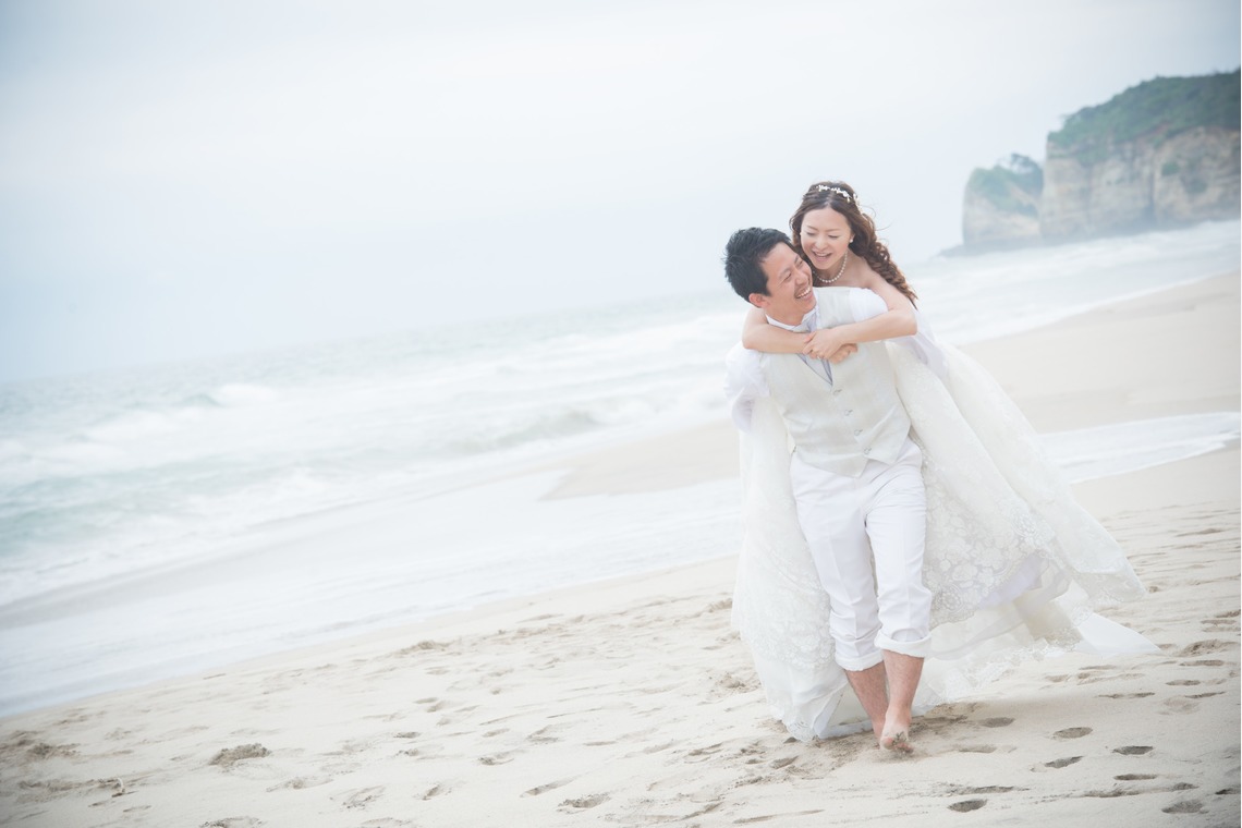 PIC WEDDING PHOTO（沼田 康明）が撮影した「ホワイトドレス」の写真